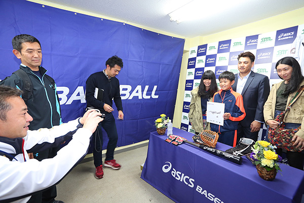 野球用品専門店 ベースマン全国に野球用品をお届けするインターネット